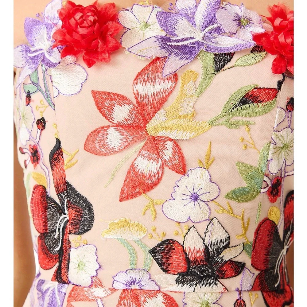 NWT - Elliatt Floral Dress - Super Elegant! - Picture 7 of 9